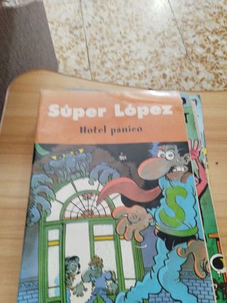 Caja de diez comics de Mortadelo,Pulgarcito