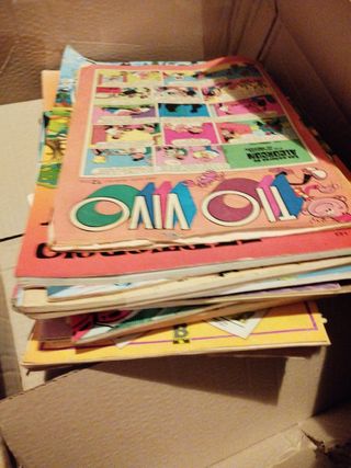 Caja de diez comics de Mortadelo,Pulgarcito