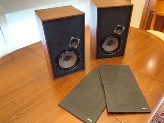 ALTAVOCES  JAMO J-15