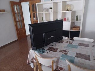 SMART TV 40" FULL-HD