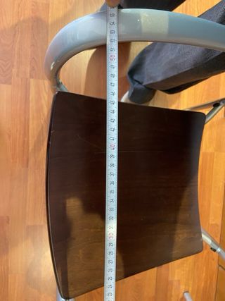 Sillas EINA  ENEA diseño de Josep Lluscà