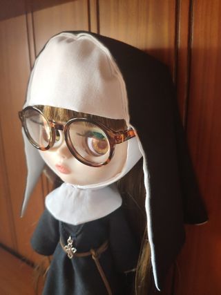 Vestido Blythe monja