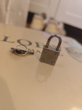 Candado Loewe