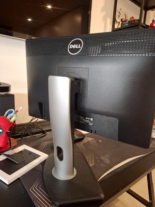 Pantalla monitor dell