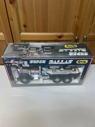 Camión Gozan Horizont