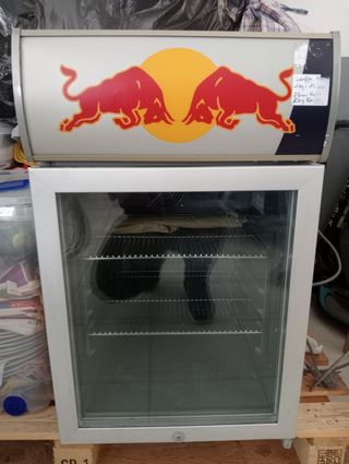 Nevera Red Bull