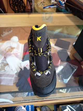Botas de montaña n 32