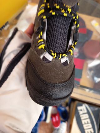 Botas de montaña n 32