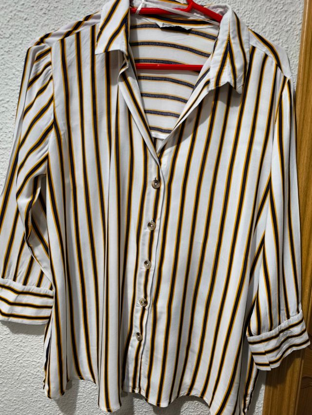 Blusa Stradivarius fresquita