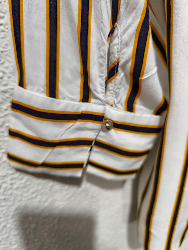 Blusa Stradivarius fresquita