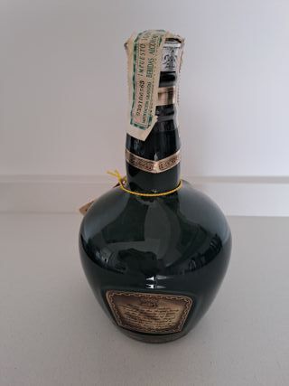 Botella antigua Chivas Royal Salute coleccionista