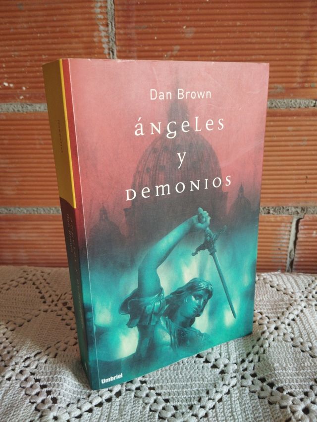 Angeles y Demonios / Angels and Demons (Spanish...