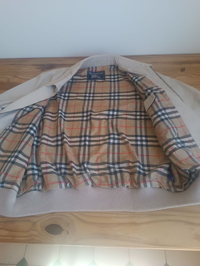 Cazadora bomber vintage Burberrys. Ver medidas.