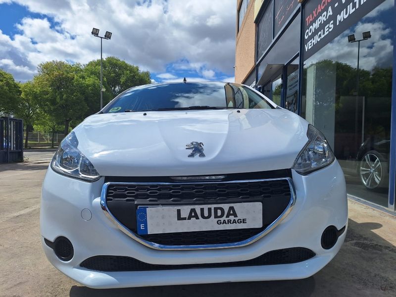 Peugeot 208 1.4HDi Business Line 2014, foto 5