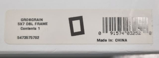 Marco doble para fotos de Vera Wang