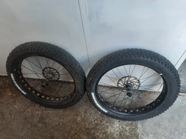 Ruote complete fantic fat integra senza cassetta