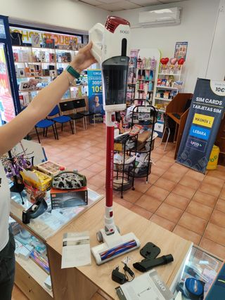 Aspiradora y Escoba Recargable 2 en 1 SO