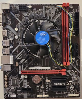 Mother Gigabye B360M-H + Intel Core I5 8400