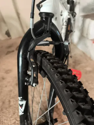 Bicicleta BTWIN RockRider 300 24"