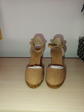 Alpargatas de cuña 