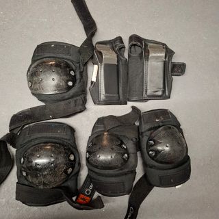 Patines niño Oxelo Decathlon, protecciones y bolsa