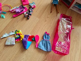 Pack Barbie's de Regalo Coche de Barbie