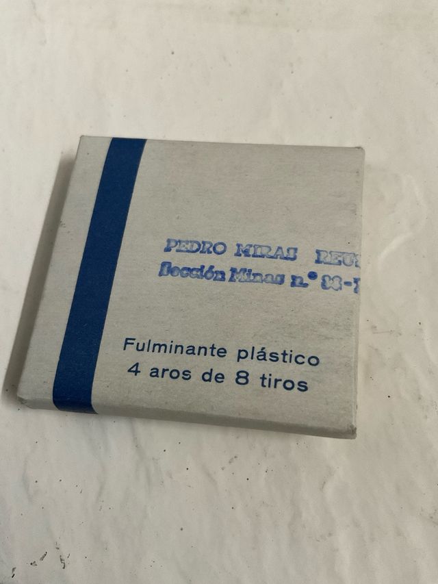 Pistones con caja original Pedro Miras