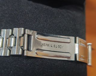 Reloj Vostok Amphibian submarino para hombre