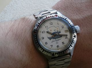 Reloj Vostok Amphibian submarino para hombre