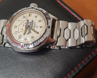 Reloj Vostok Amphibian submarino para hombre