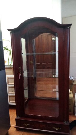 Vitrina madera/ cristal