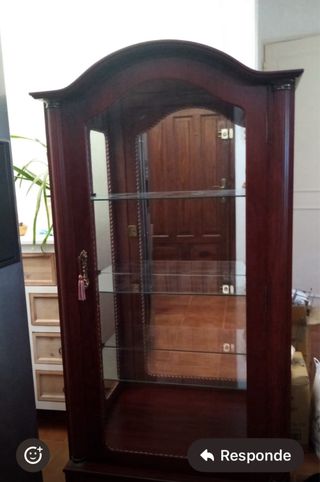 Vitrina madera/ cristal
