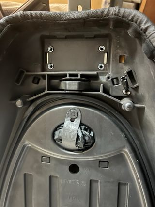 Asiento piaggio mp3 400lt 2010