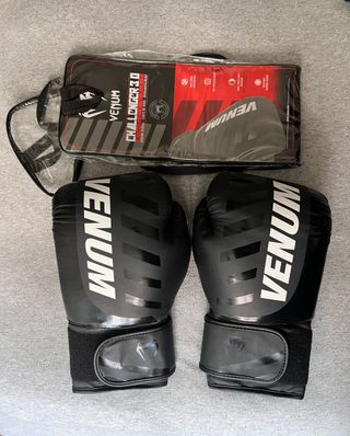 Guantes boxeo Venum