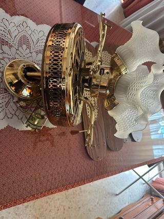 Ventilador de techo con 3 tulipas
