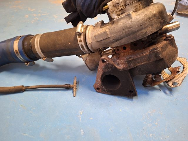 Turbo  Nissan patrol y61  zd30