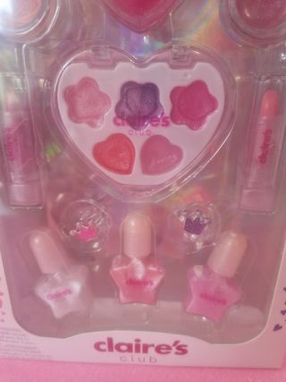Estuche de maquillaje claire's nuevo 