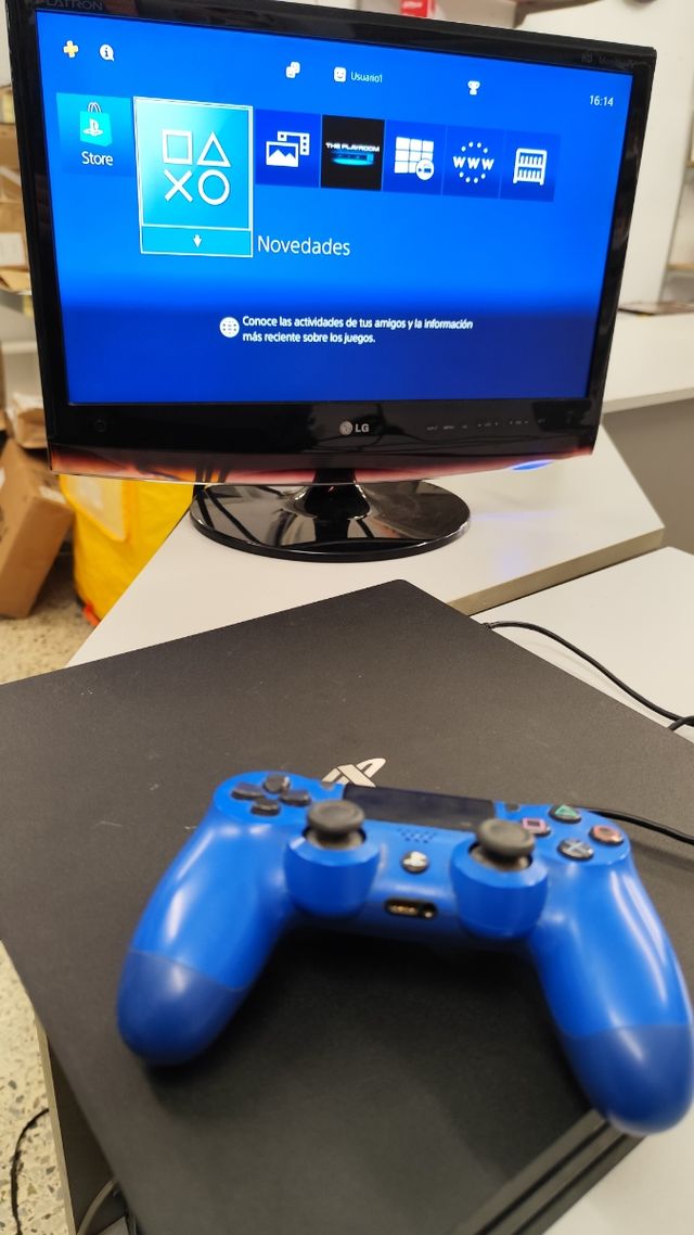 Vendo PS4 PRO