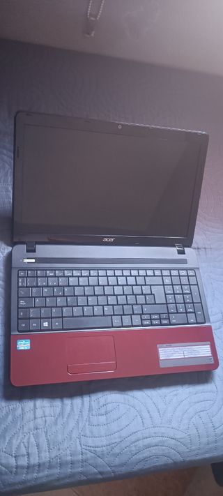 Portatil Acer Aspire E1-571