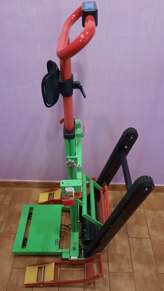 Grua escaleras para silla de ruedas