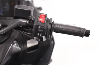YAMAHA T-MAX 560 TECH 2022