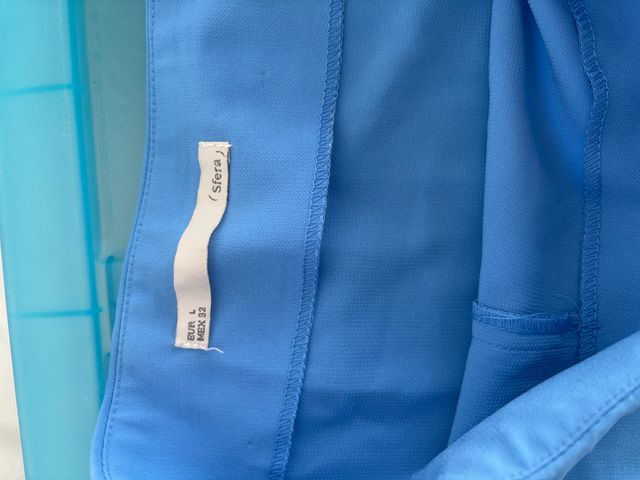 Falda Sfera talla L azul nueva