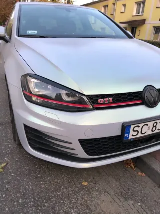 CEJAS PESTAÑAS FAROS VW GOLF 7