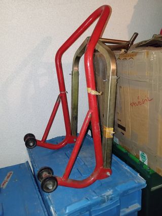 Caballete delantero tija