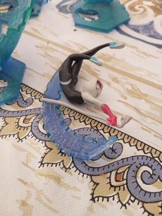 Set Figuras Spiderman Cruzando el Multiv