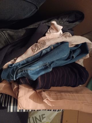 Lote de prendas, talla S y 36