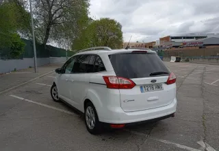 Ford Grand C-MAX 2012 7 plazas