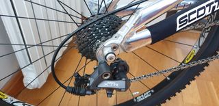 CAMBIO O DESPIECE, km 0, Scott Strike carbono