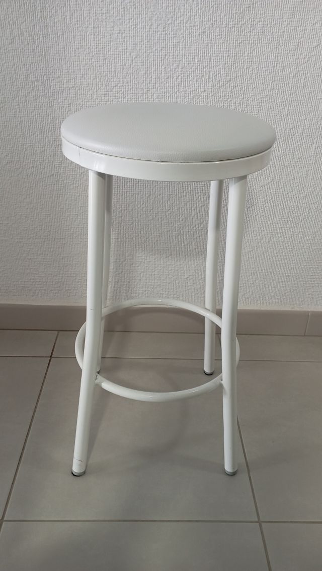 Taburete alto