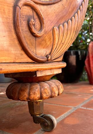 Sofa divan chaise Longue antiguo